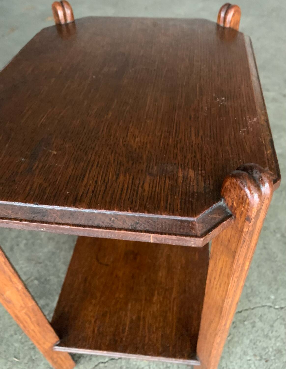 Wooden pedestal bedside table