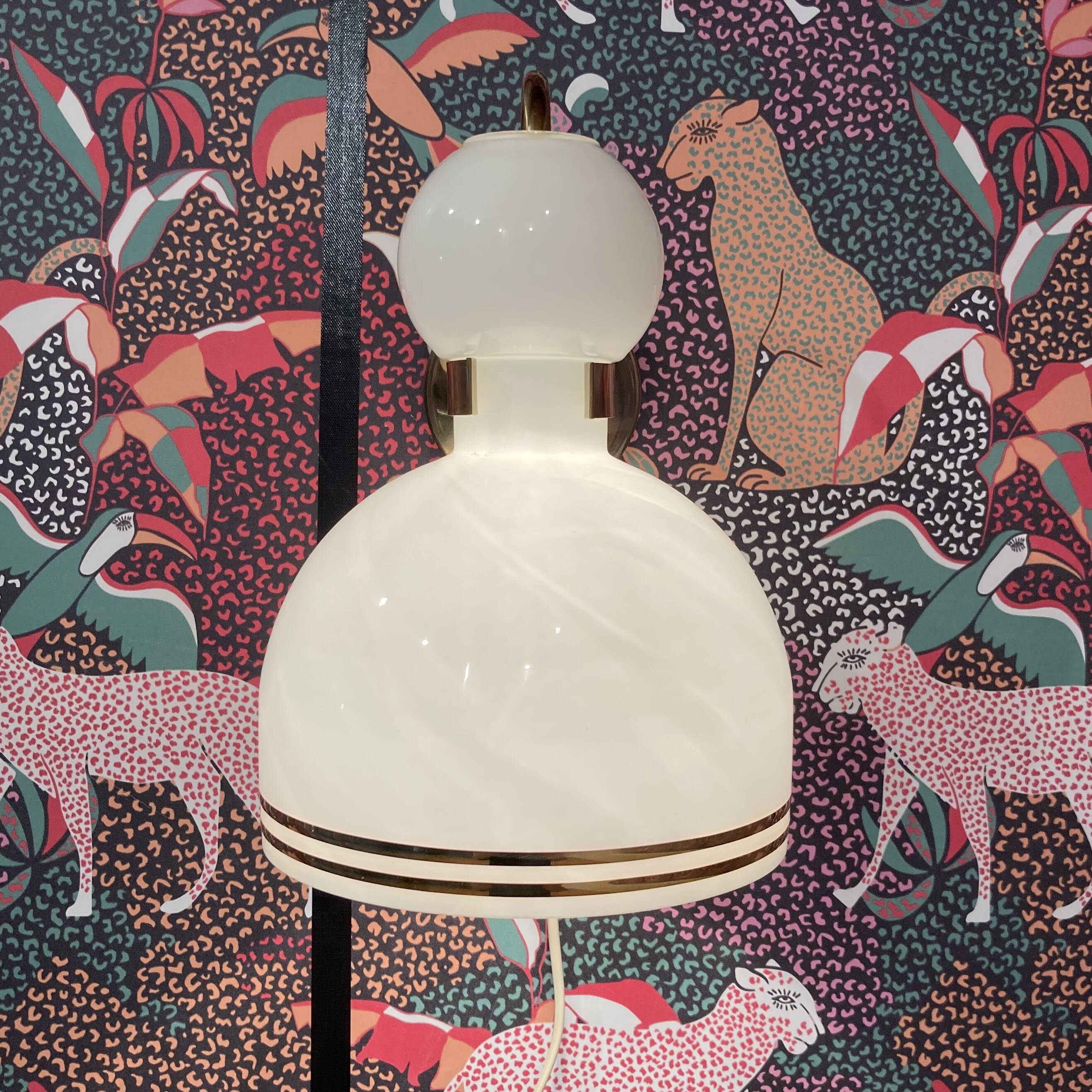 Grande applique verre et métal Design scandinave 1960.