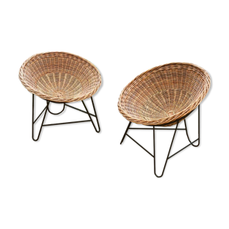 Pair of wicker chairs
