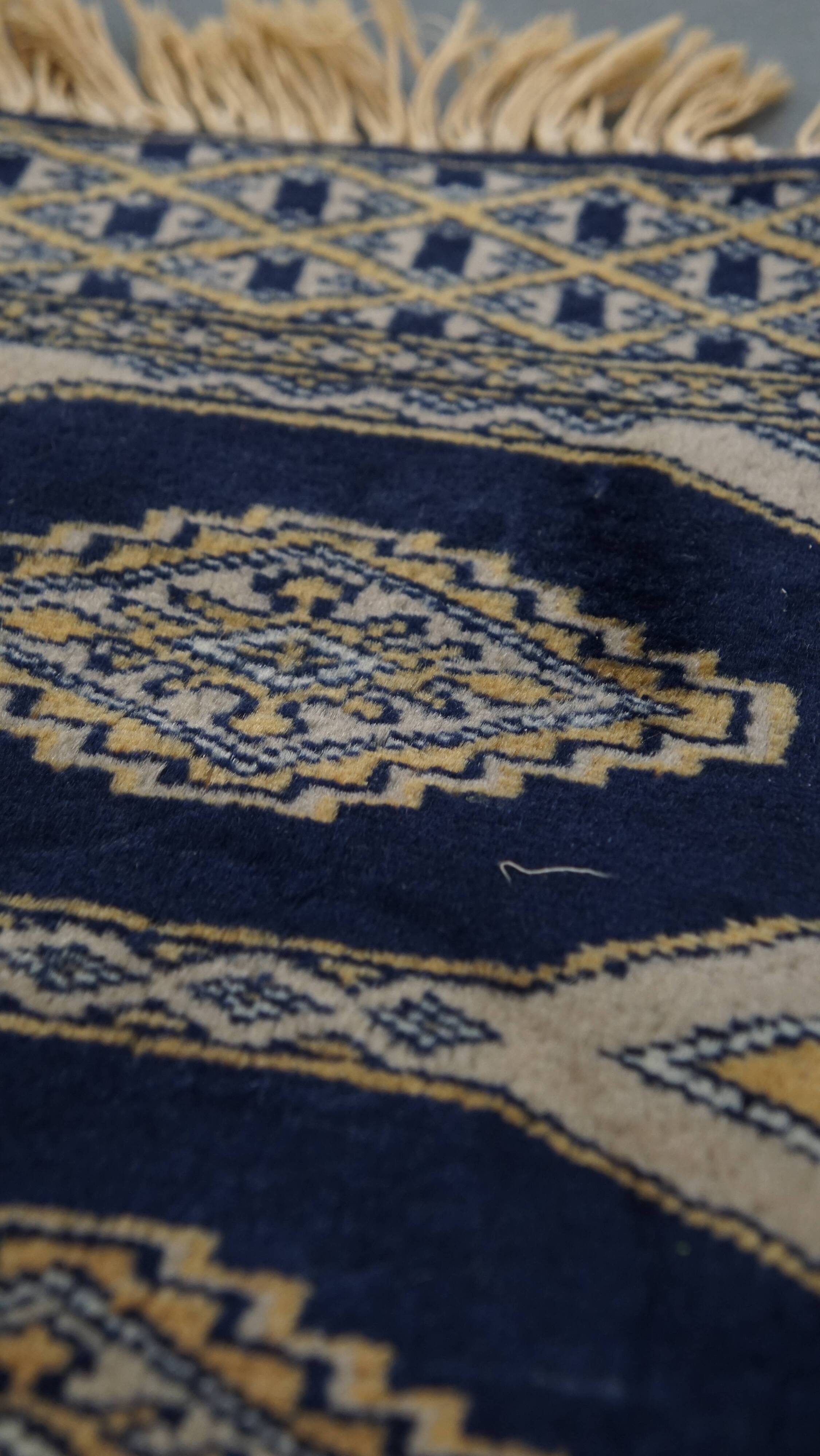 Rug / Runner in Blue and Beige Tones – 67x30cm