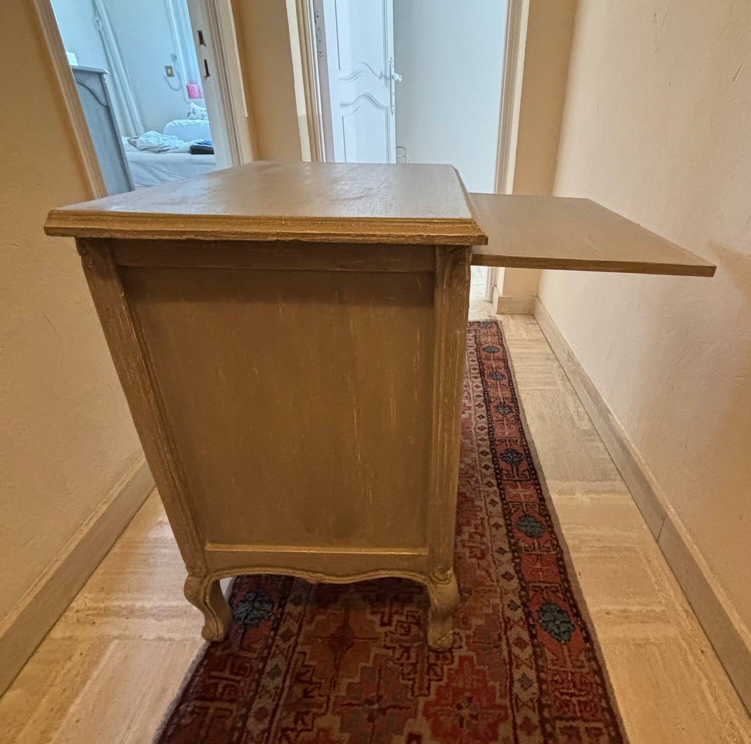 Petit meuble