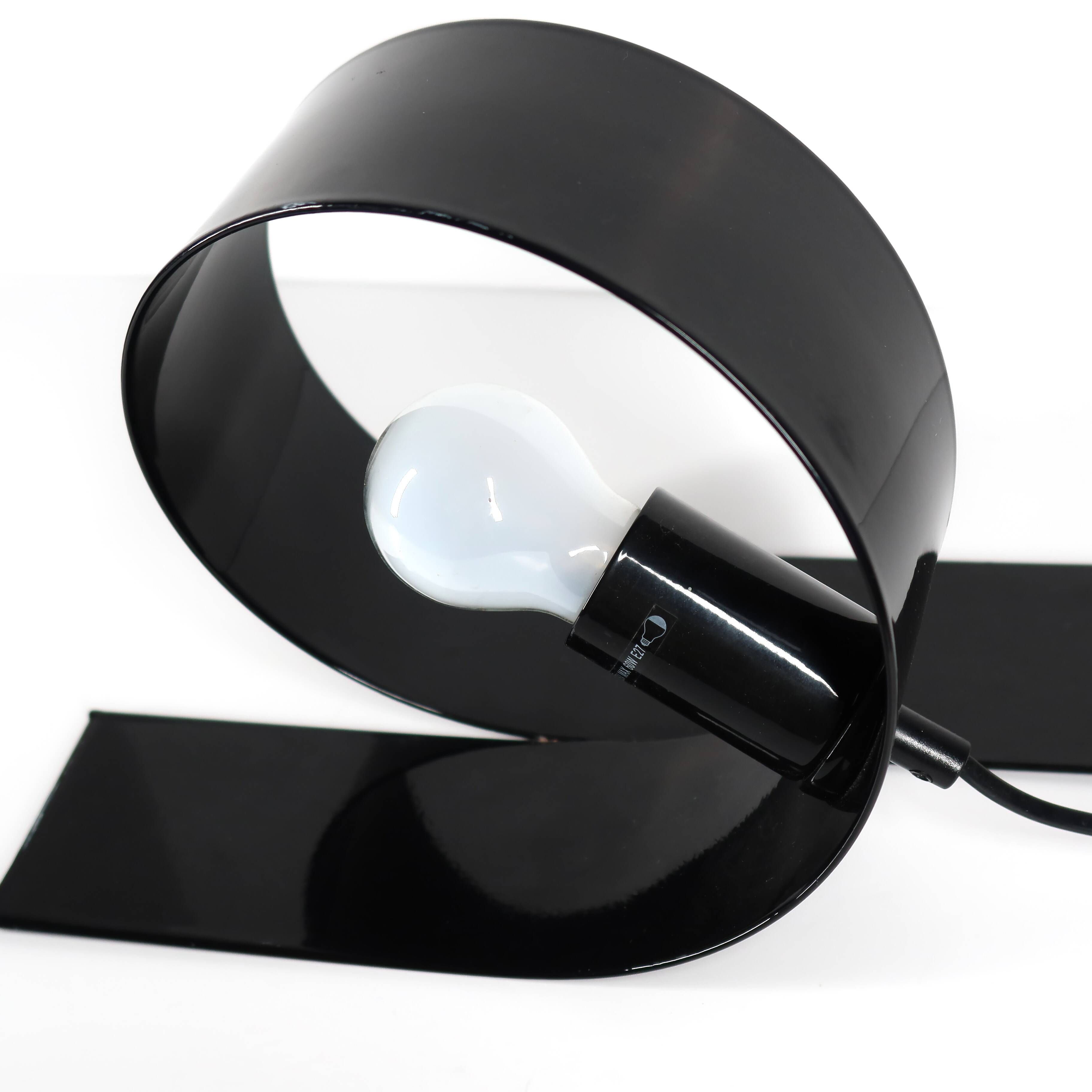 Massive Looping Table Lamp