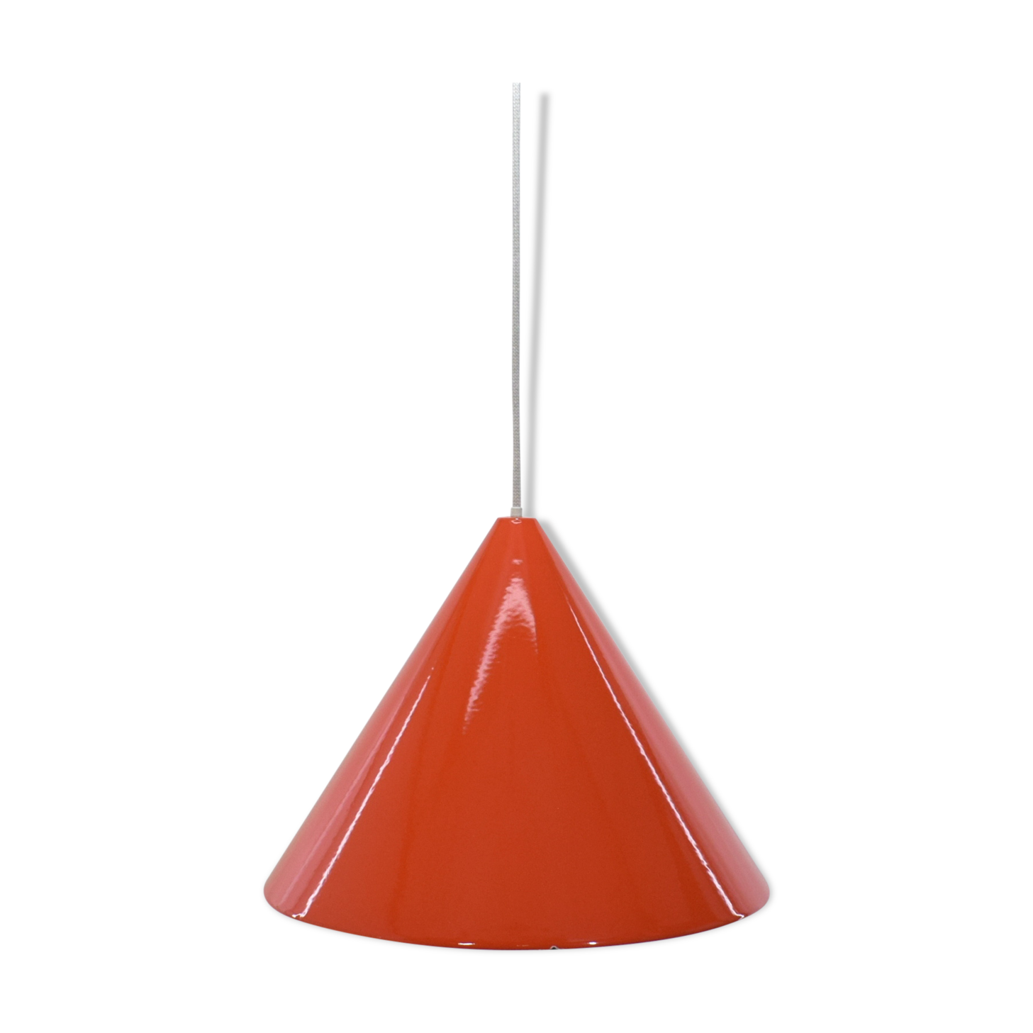 Arne Jacobsen's hanging lamp for Louis Poulsen