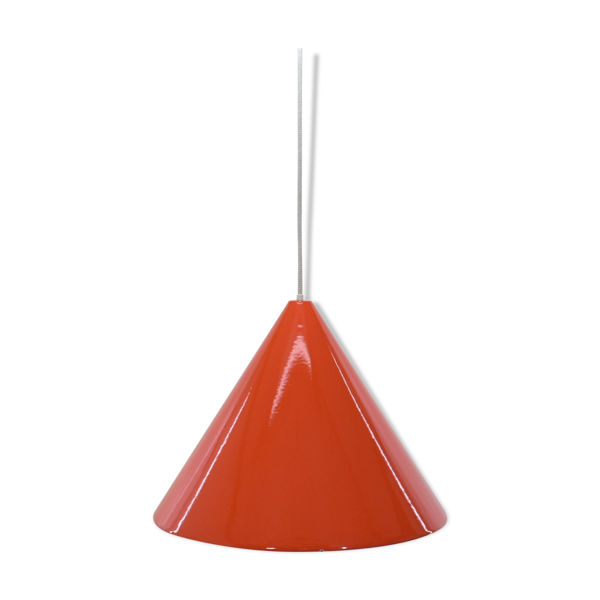 Suspension de Arne Jacobsen pour Louis Poulsen