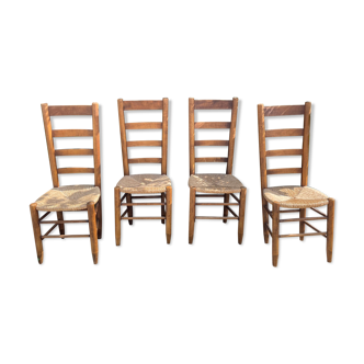 Set of 4 straw chairs