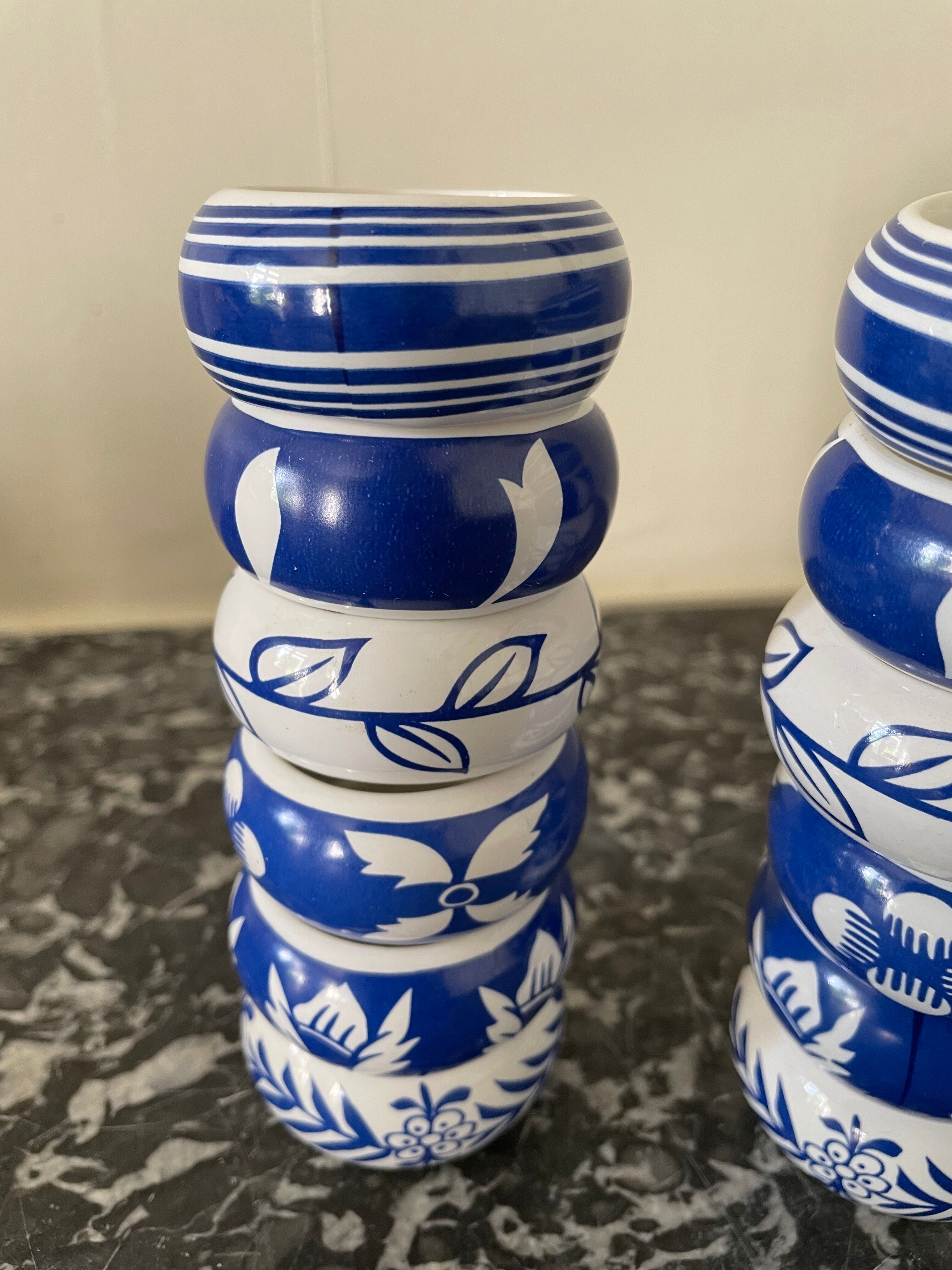 Set of 12 napkin rings in porcelain