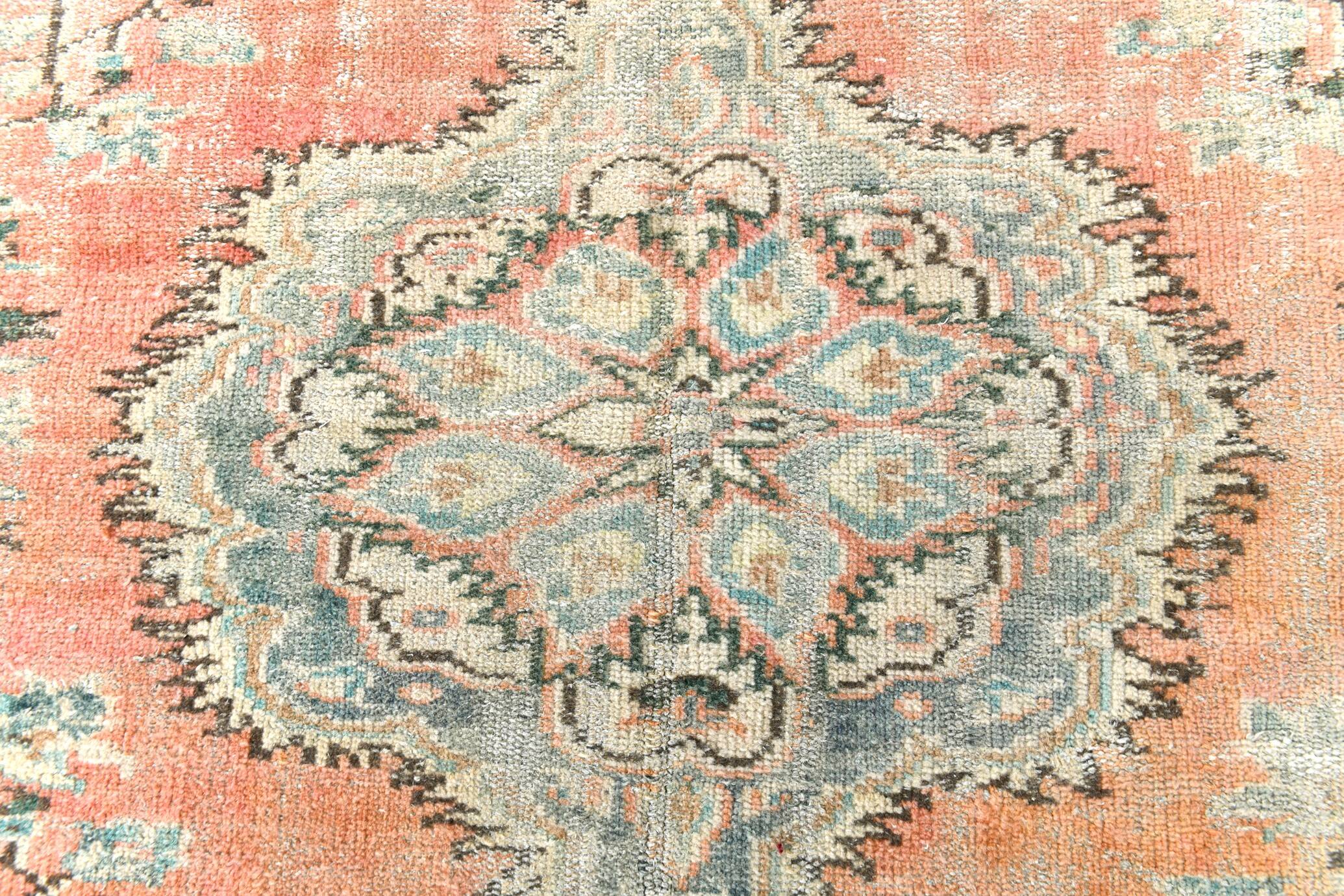 Red & Cream Classic Pattern Vintage Rug, 180x261Cm