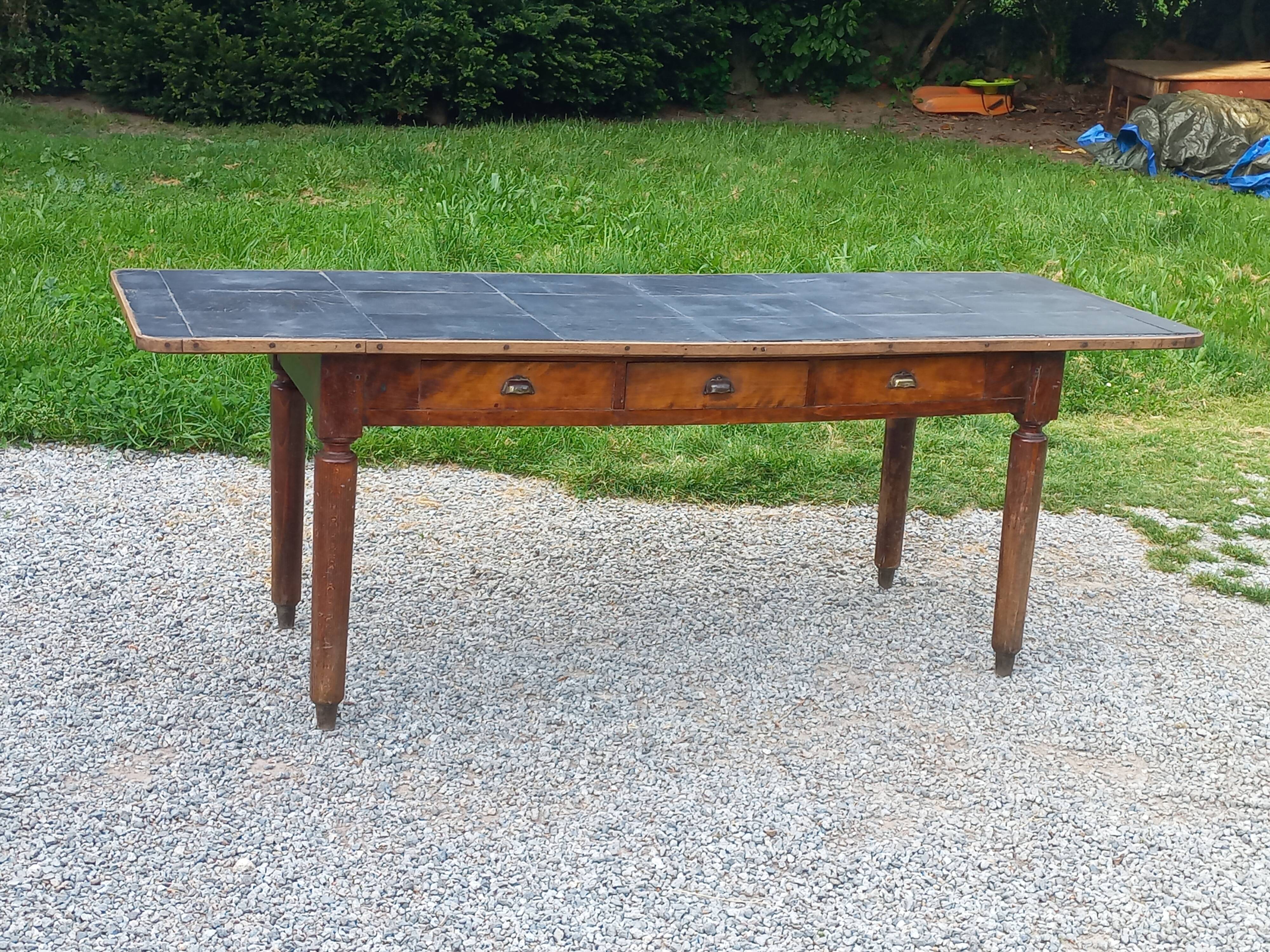 Farmhouse table, late 19th/early 20th century, 6 drawers, slate top 2