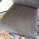 Fauteuil pivotant en cuir chocolat