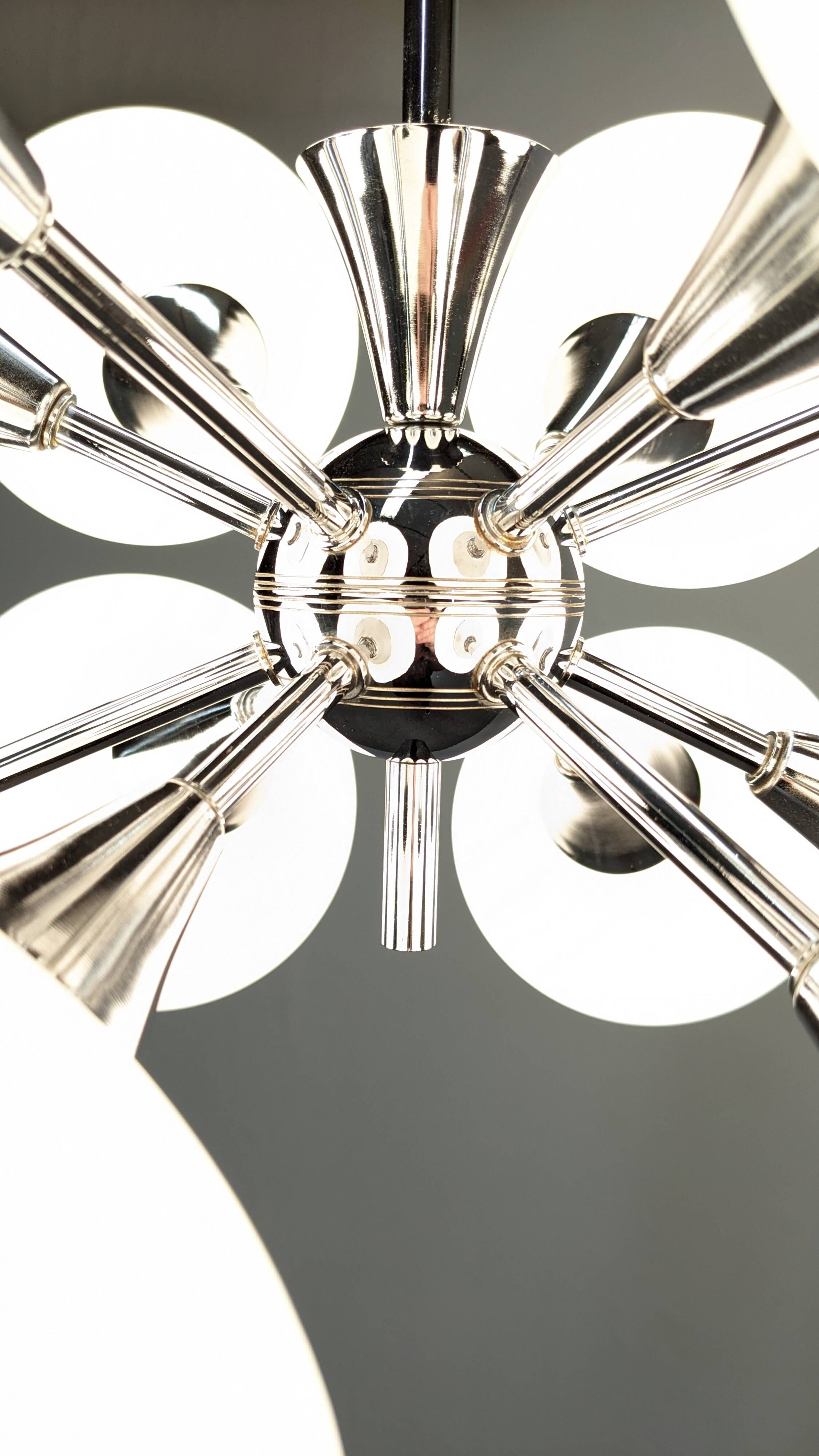 Sputnik chandelier with 12 frosted glass lights, Italy circa 1970.