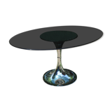 Oval tulip foot table from the 70s