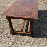 Farm table