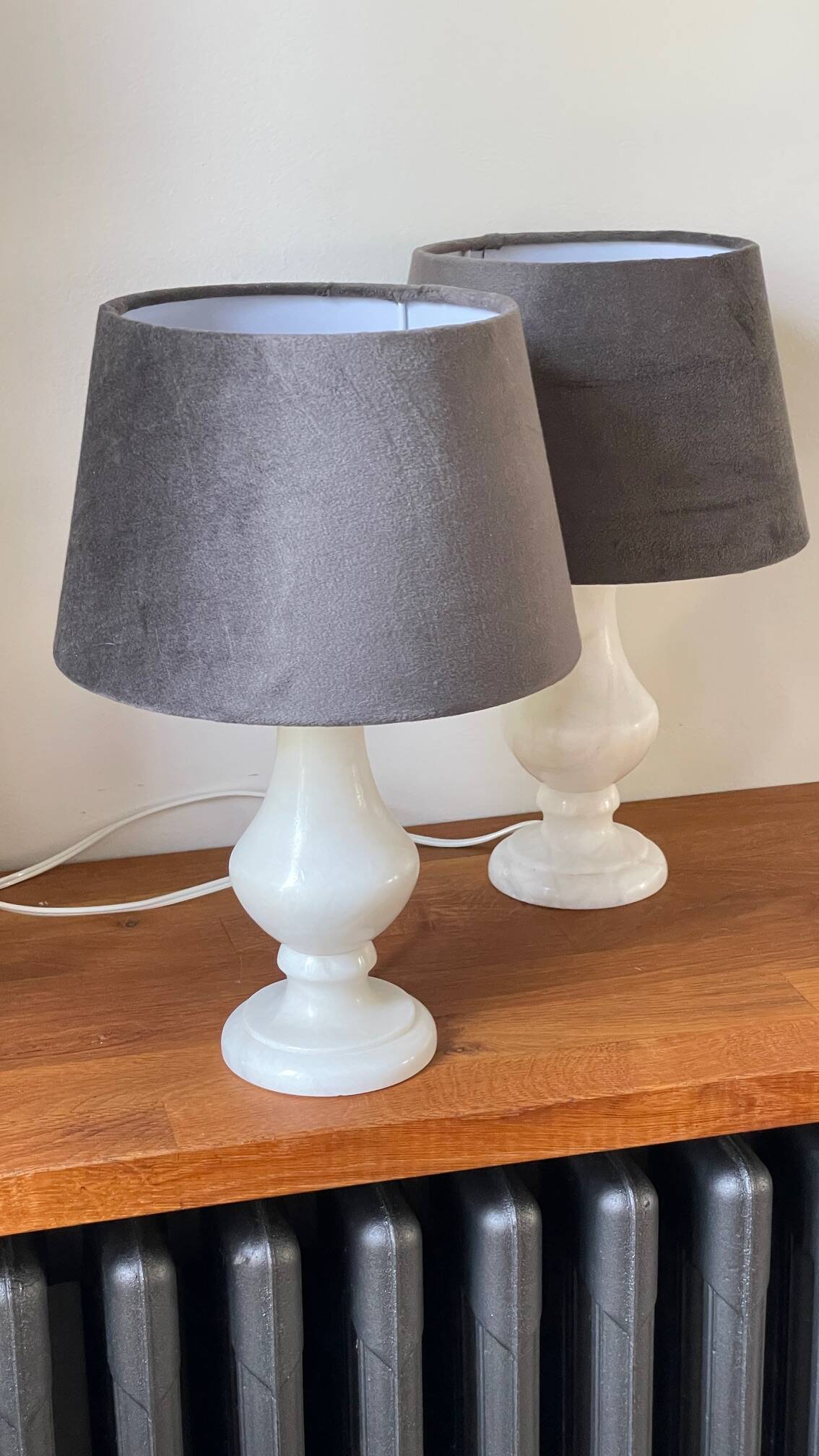 Paire lampes albâtre vintage