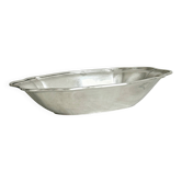 Shallow dish in silver-plated metal