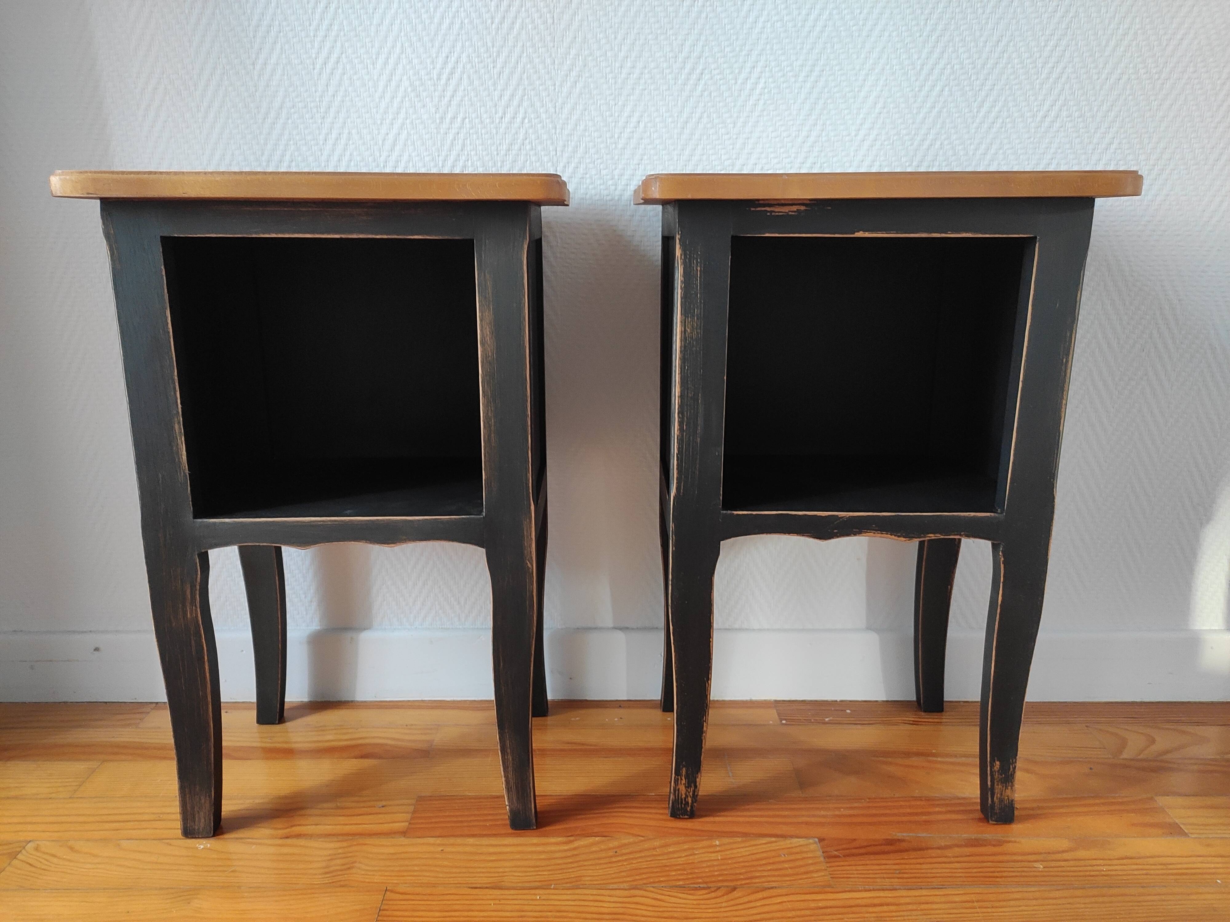 Pair of bedside tables