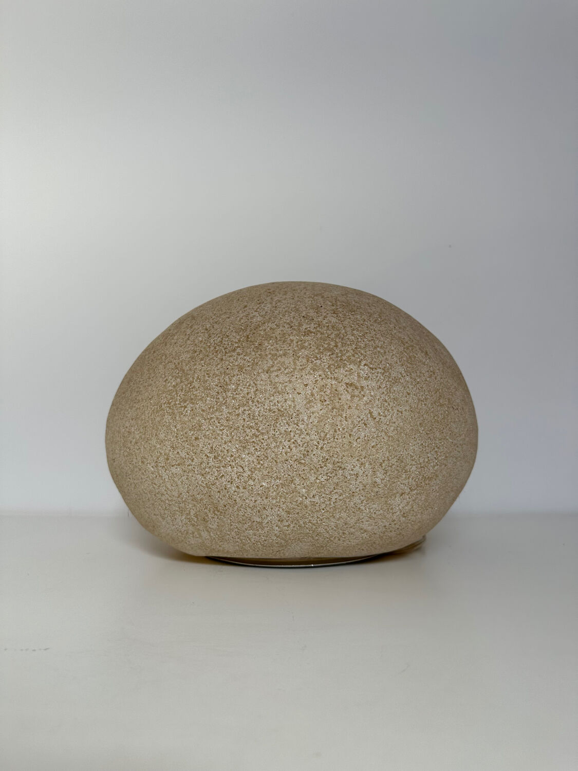 Lampe rocher par André Cazenave modèle Dora 1970