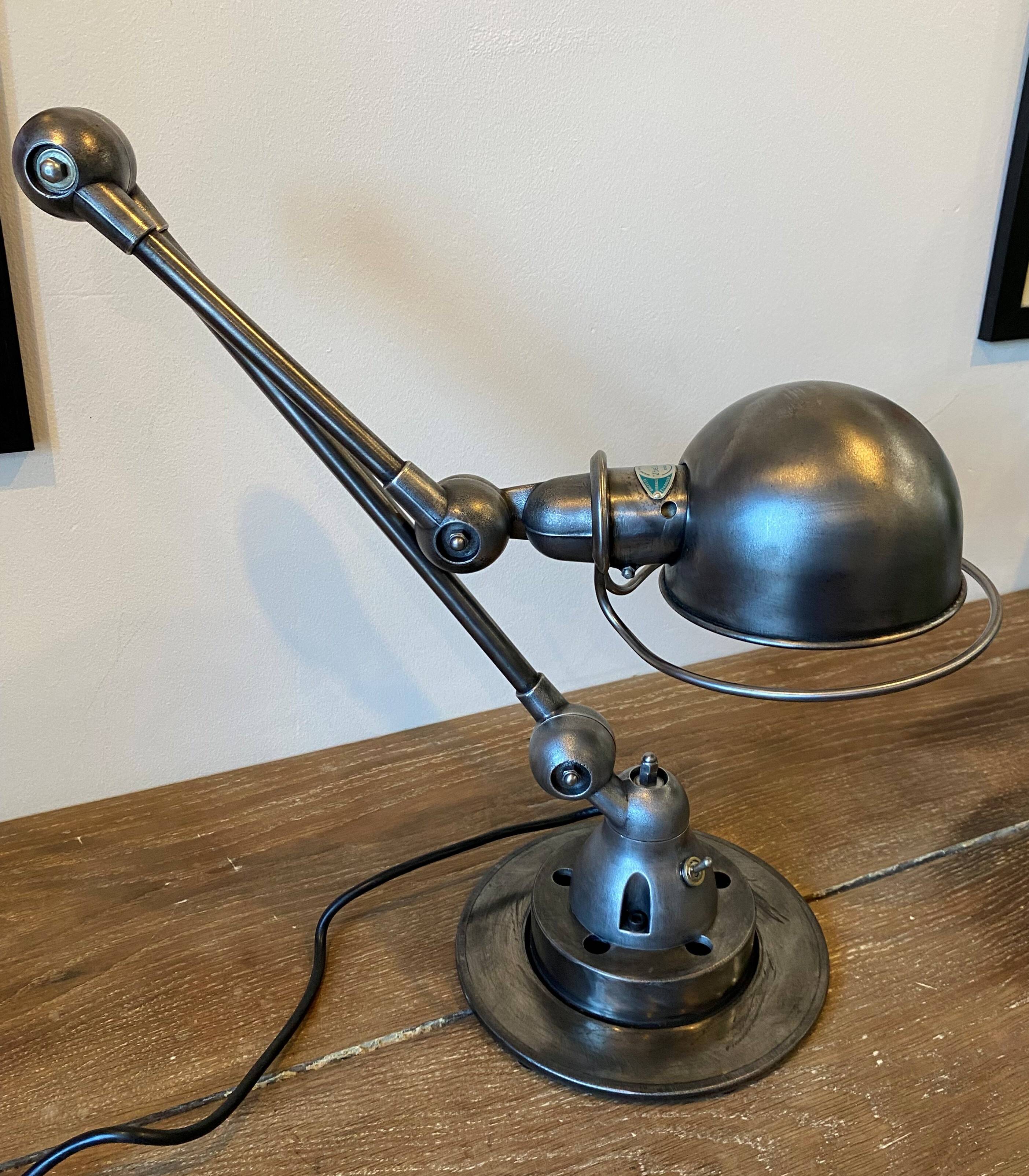 Jieldé lamp with 2 arms, 40+25cm industrial graphite, Jean Louis Domecq 1950.