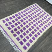 Handmade Berber rug in pure wool, size 150 x 250 cm
