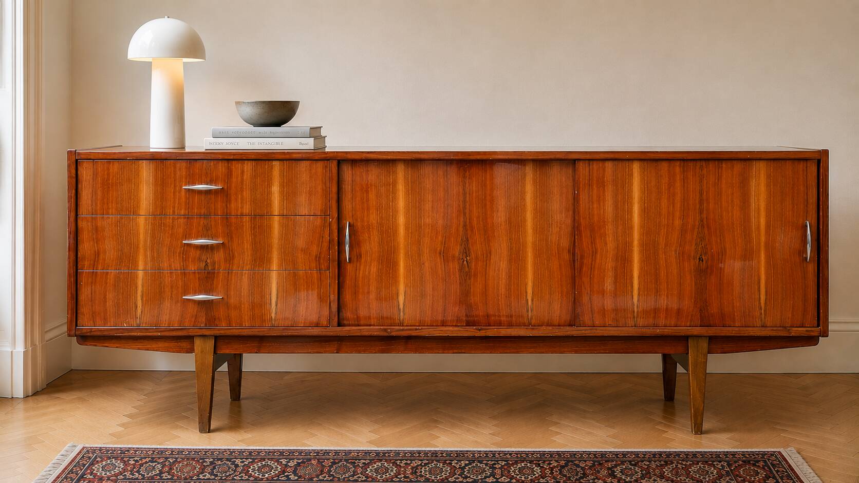 Enfilade Violetta polonaise en acajou, années 60-70