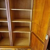Wooden style wardrobe, 3 doors and 9 internal shelves.