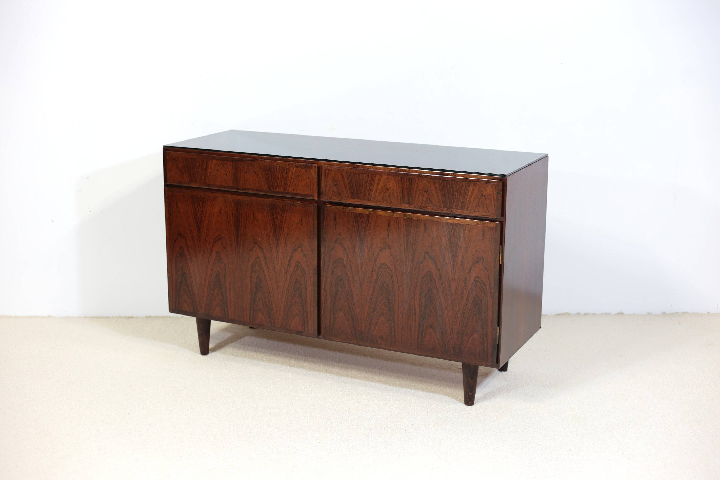 Buffet Omann Jun en palissandre