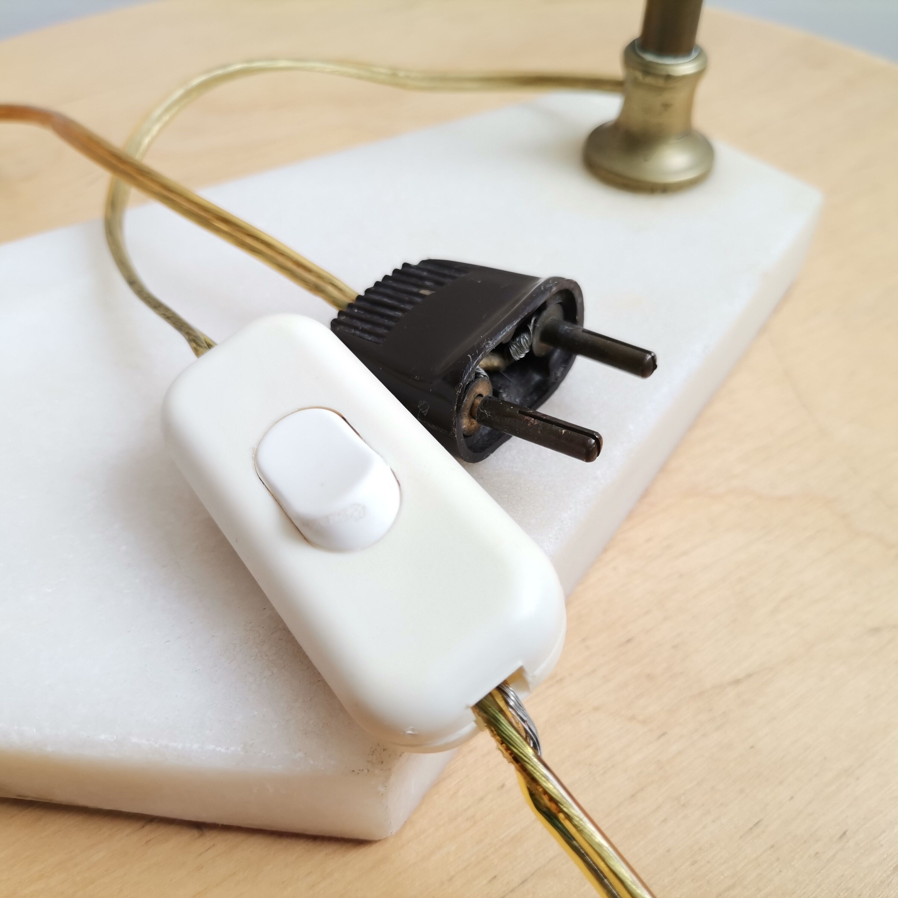 Vintage 40s Art Deco marble table lamp