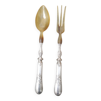 Duo of serving cutlery