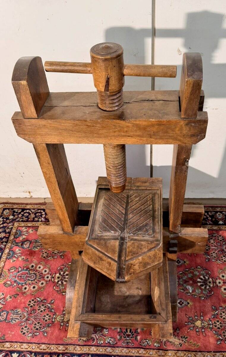 Popular art work: old press from the late 19th century