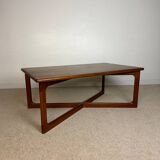 Scandinavian coffee table Dyrlund – Denmark – crossed legs
