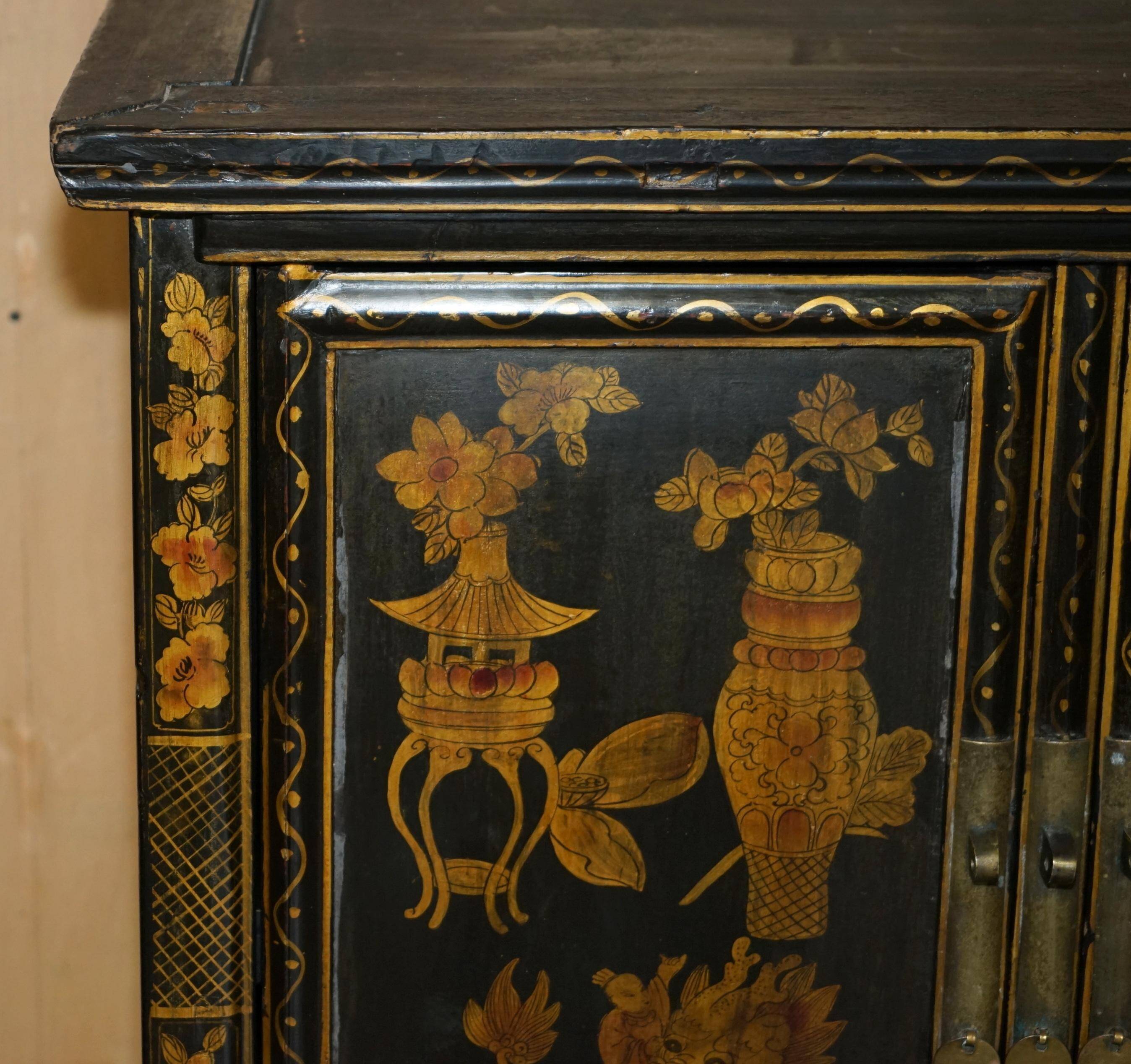 Chinese lacquered wedding cabinet painted circa 1920