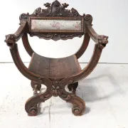 Dantesca armchair with lion heads and mascaron – neo-Renaissance, 19th c.