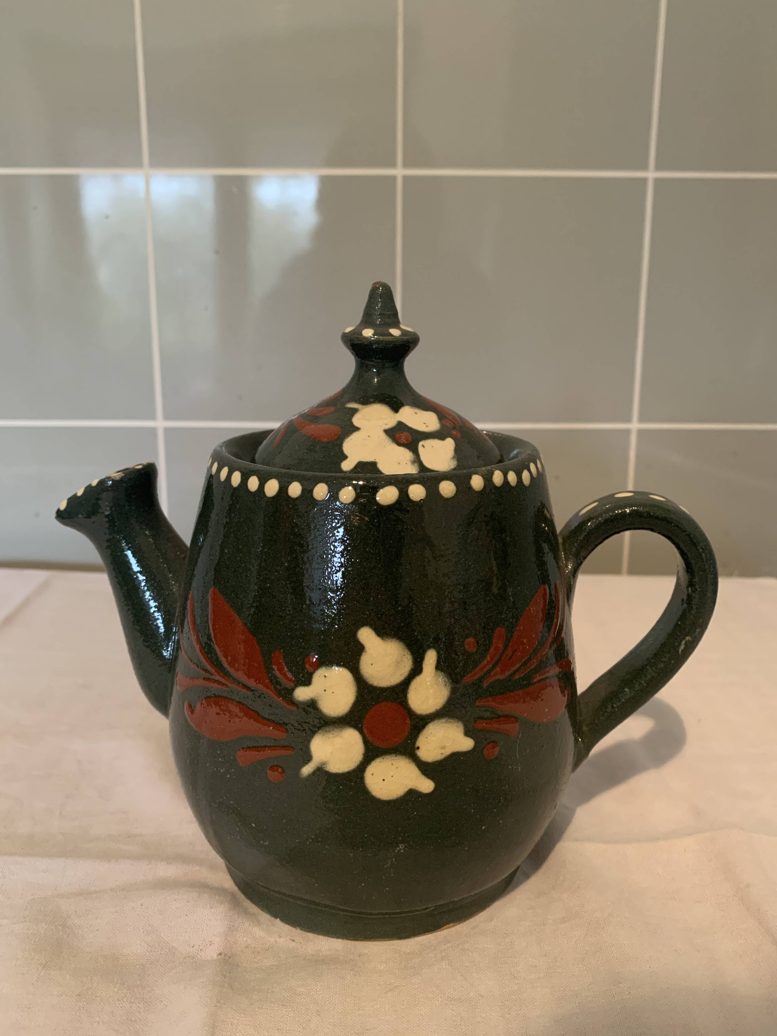 Coffee maker and pot set in Alsace stoneware