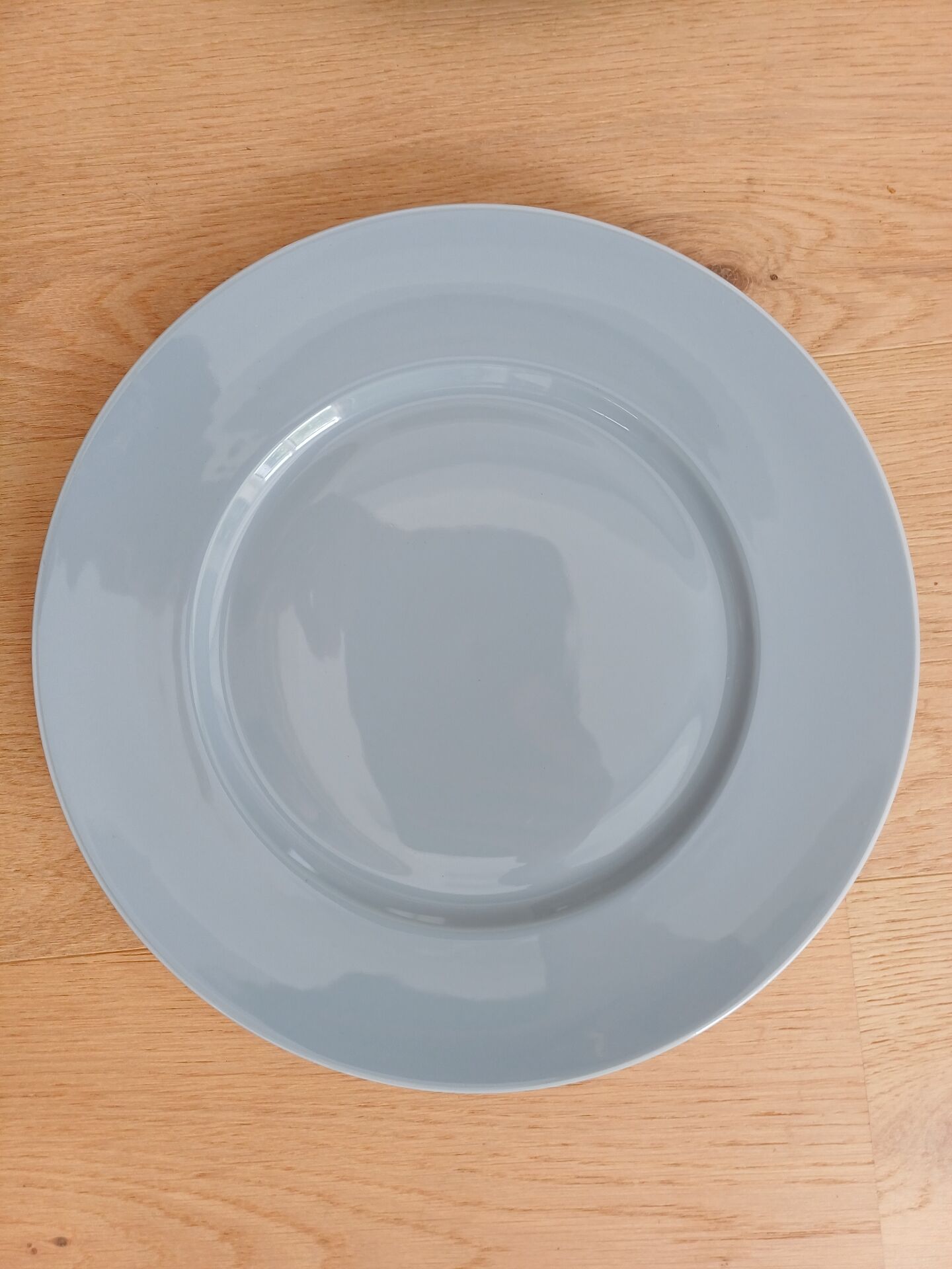 Presentation plates