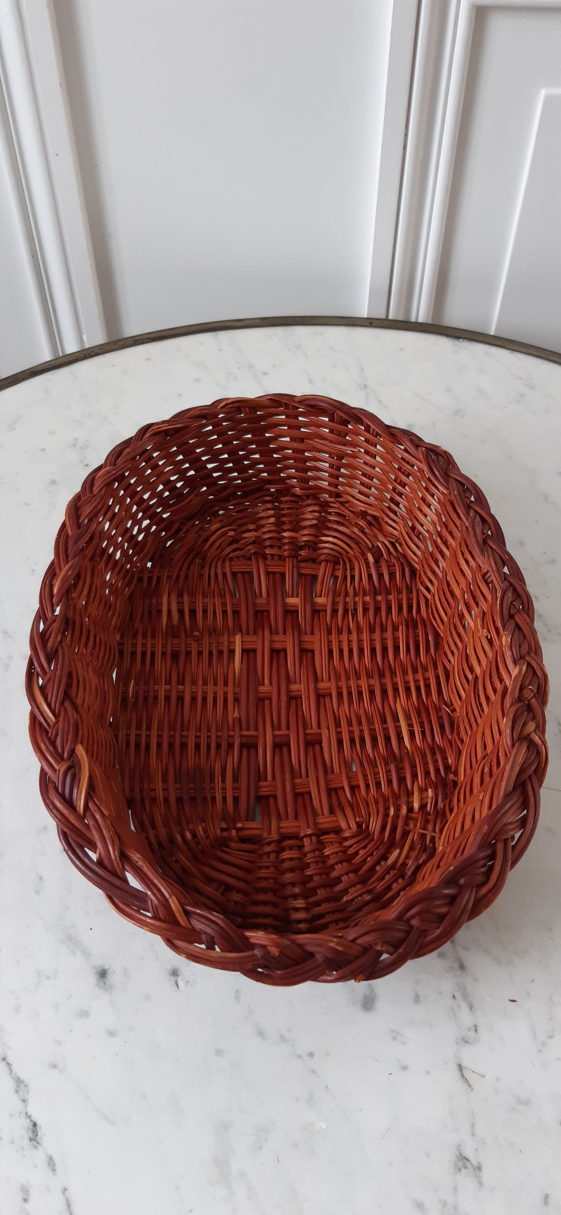 70s wicker basket / basket