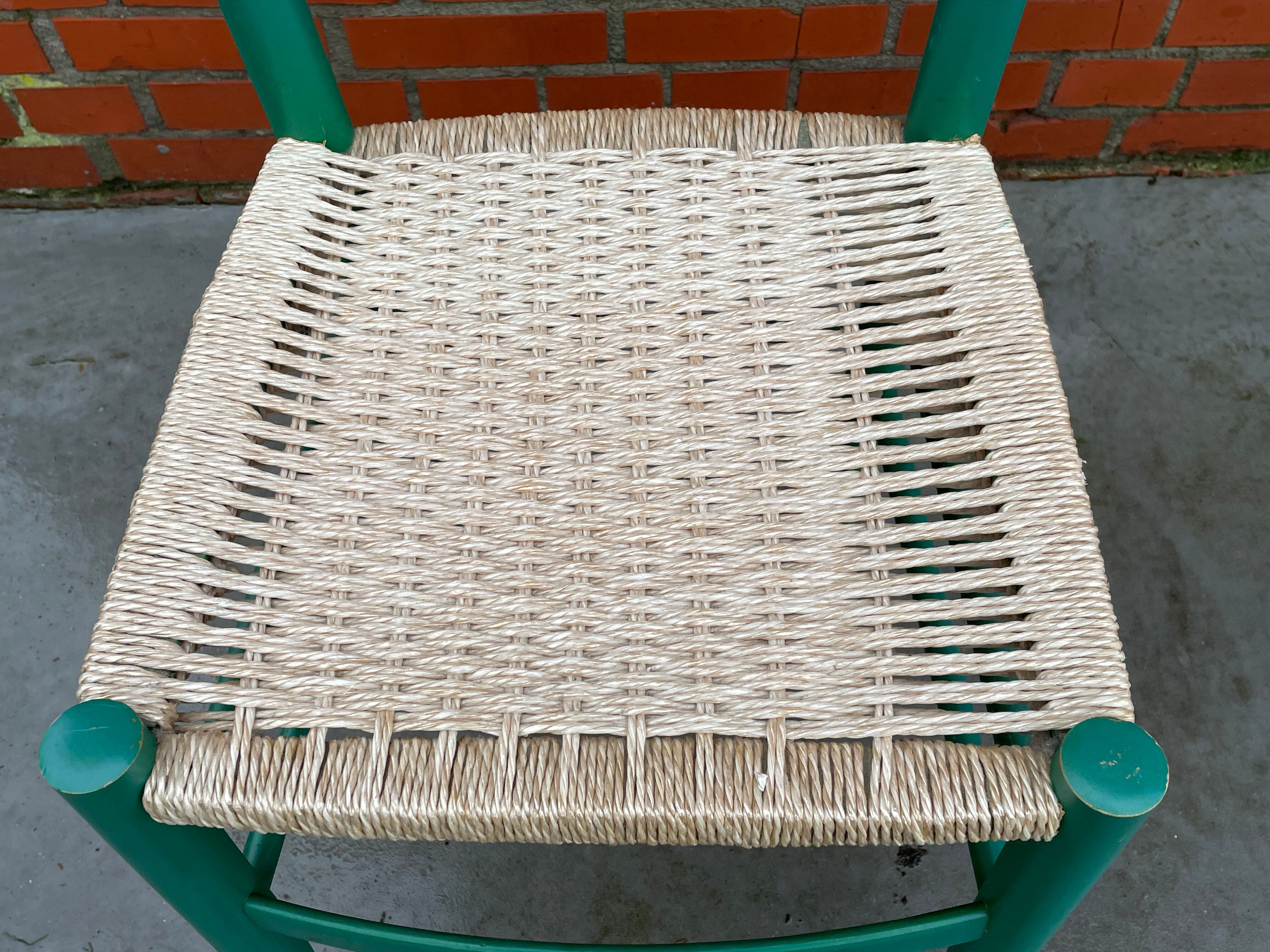 Lot de 4 chaises en bois dans le modèle italien de Chiavari