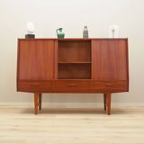 Buffet haut en teck, design danois, années 1960, production : Danemark
