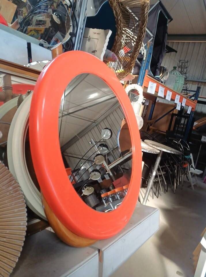 Vintage orange round mirror SYLA – Pop Art / Space Age 70s – Ø 46 cm