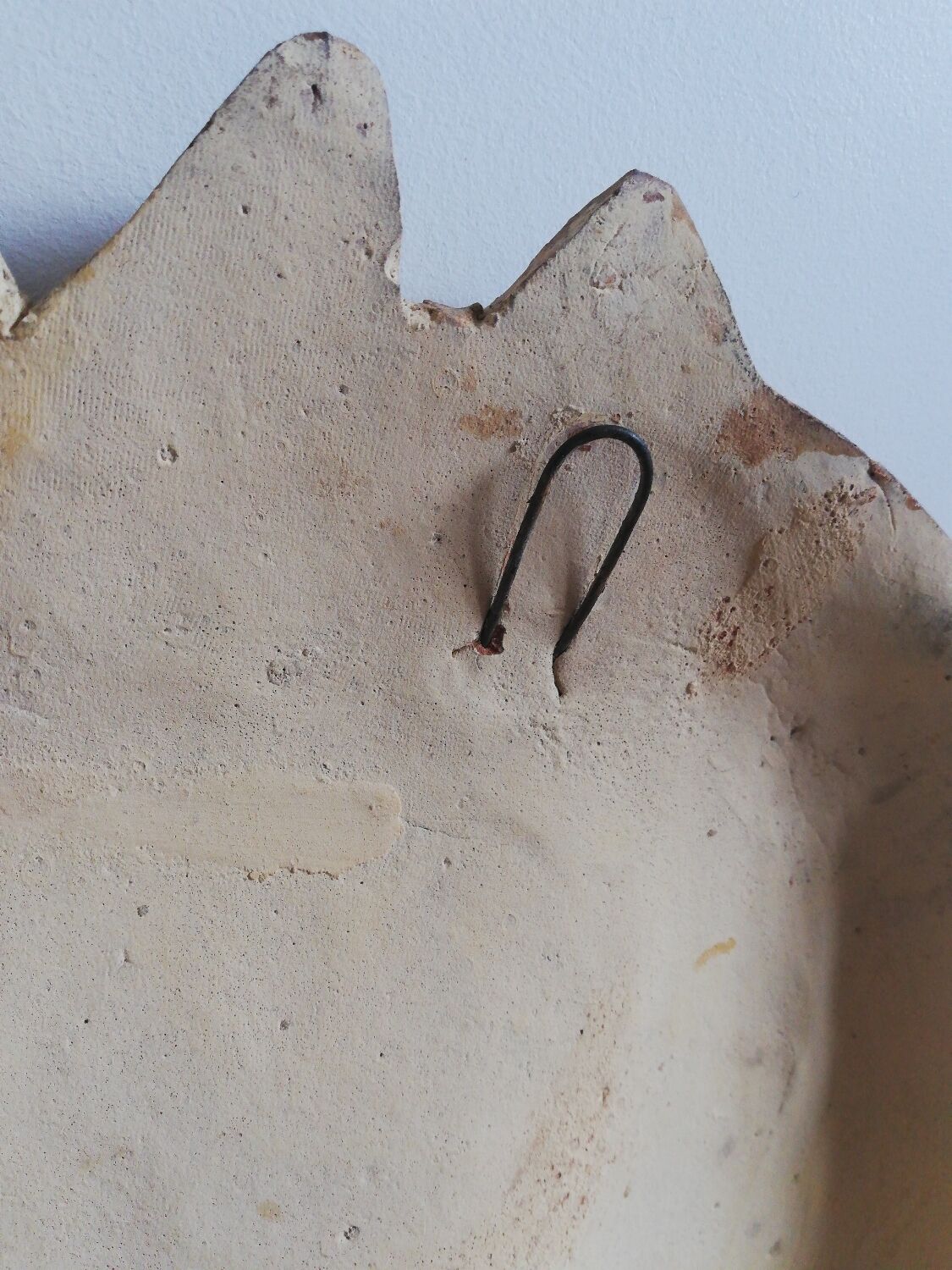 Wall decoration in the shape of sun and moon