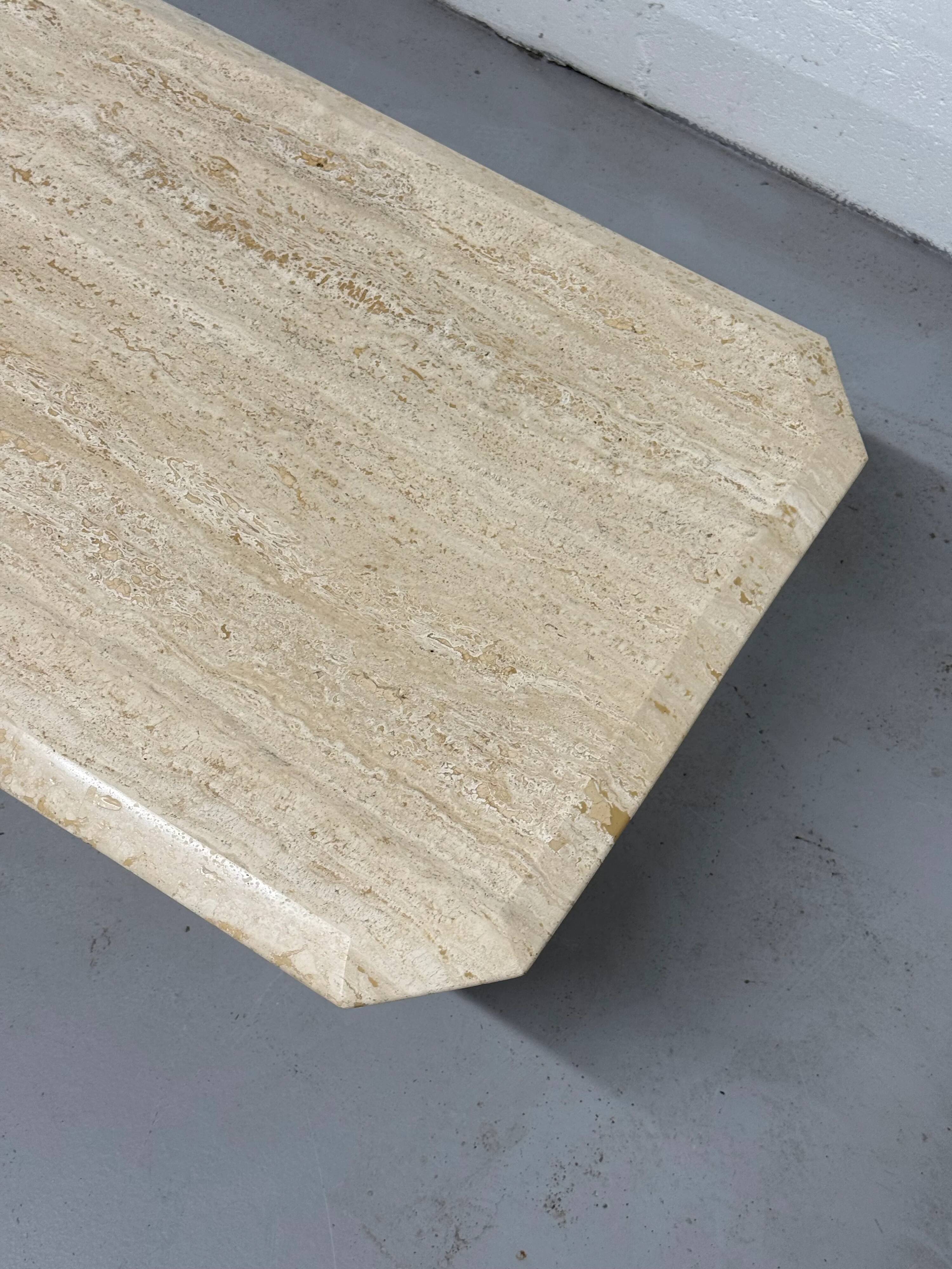 Italian coffee table in travertine from the 1970s.