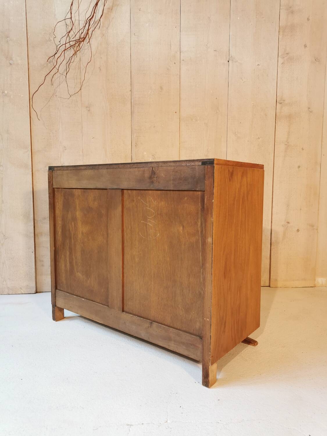 Art Deco chest of drawers