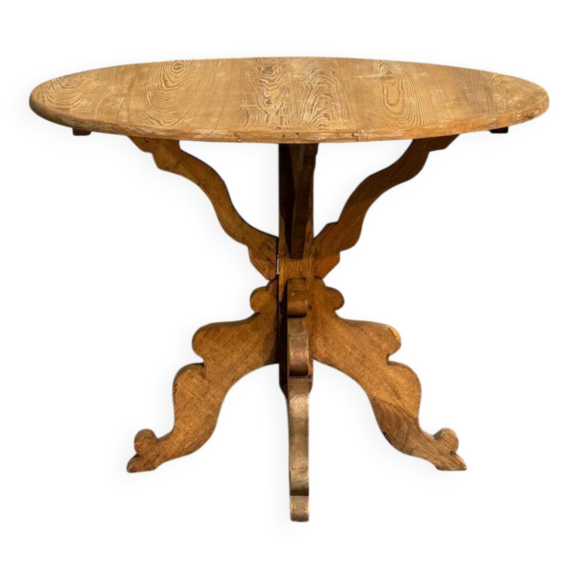 Round table in pitch pine and oak