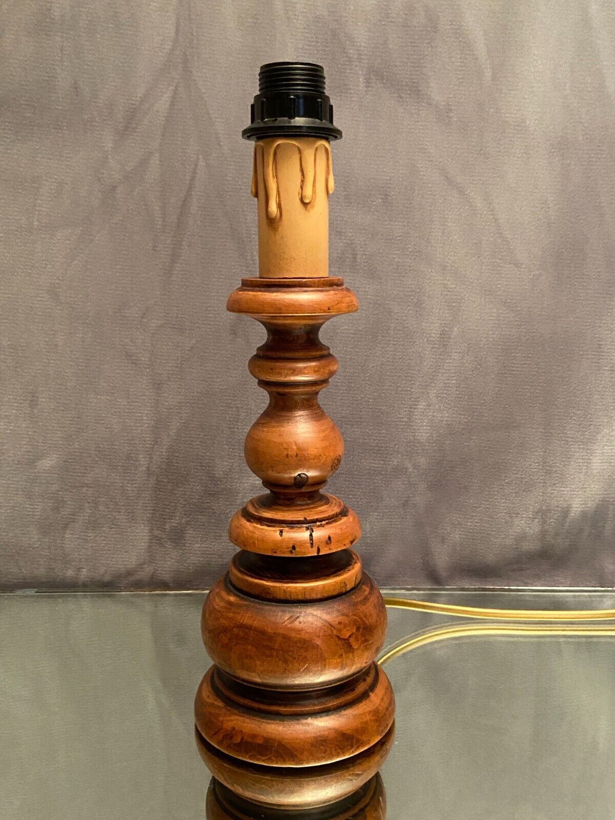Rustic lamp foot in solid wood alder type