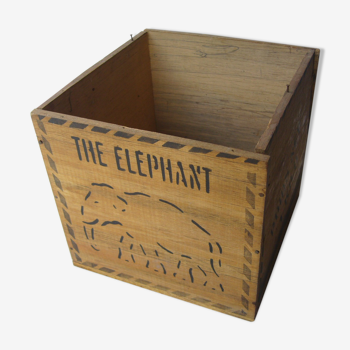 "The elephant" wooden storage box