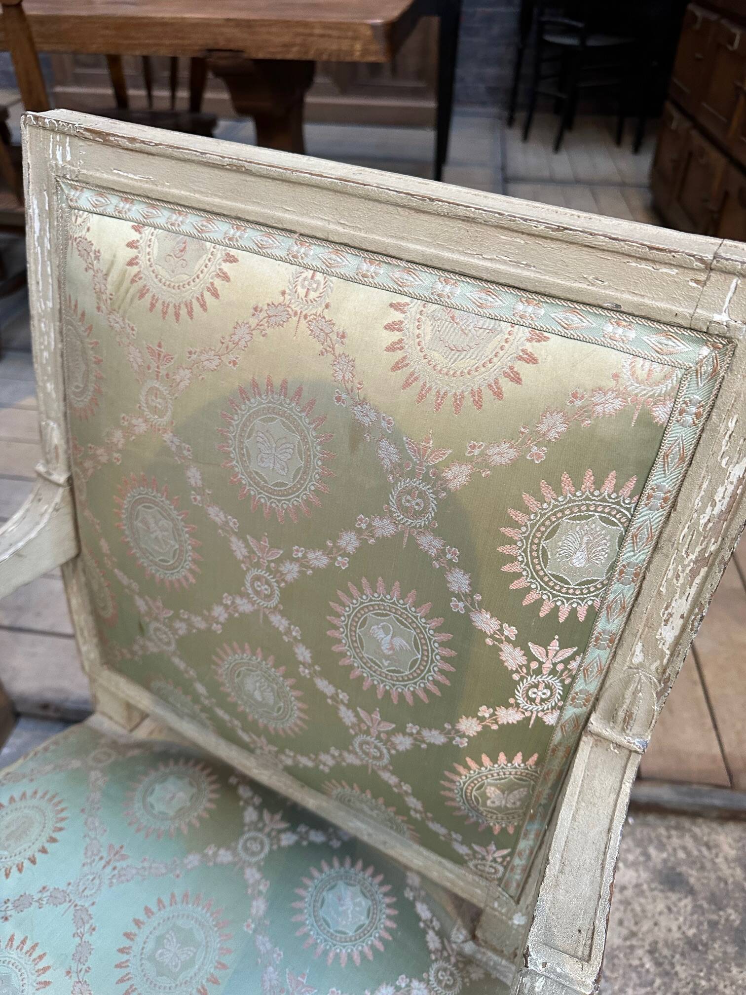 Paire de Fauteuils de Style DIRECTOIRE Début XIXème