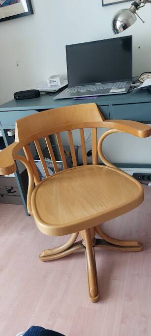 bistro chair