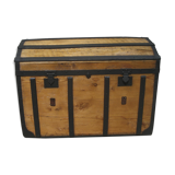Old Italian curved trunk with fully restored "drawer"