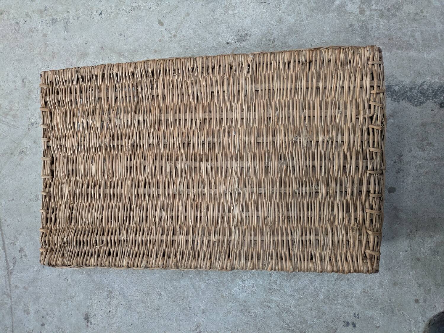 Large baker's basket