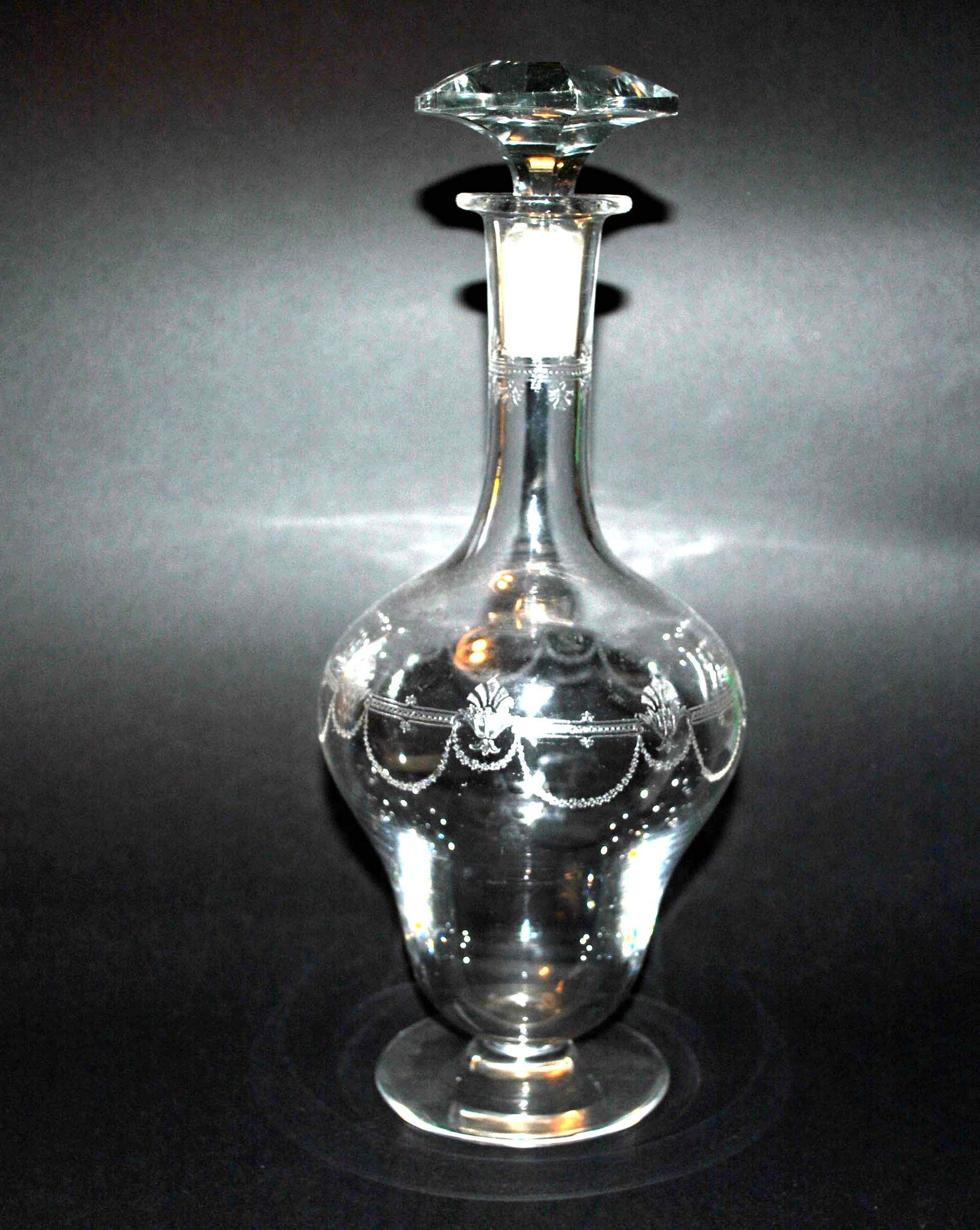 Carafe reims crystal of saint-louis decoration engraved with acid "rock crystal" 1930