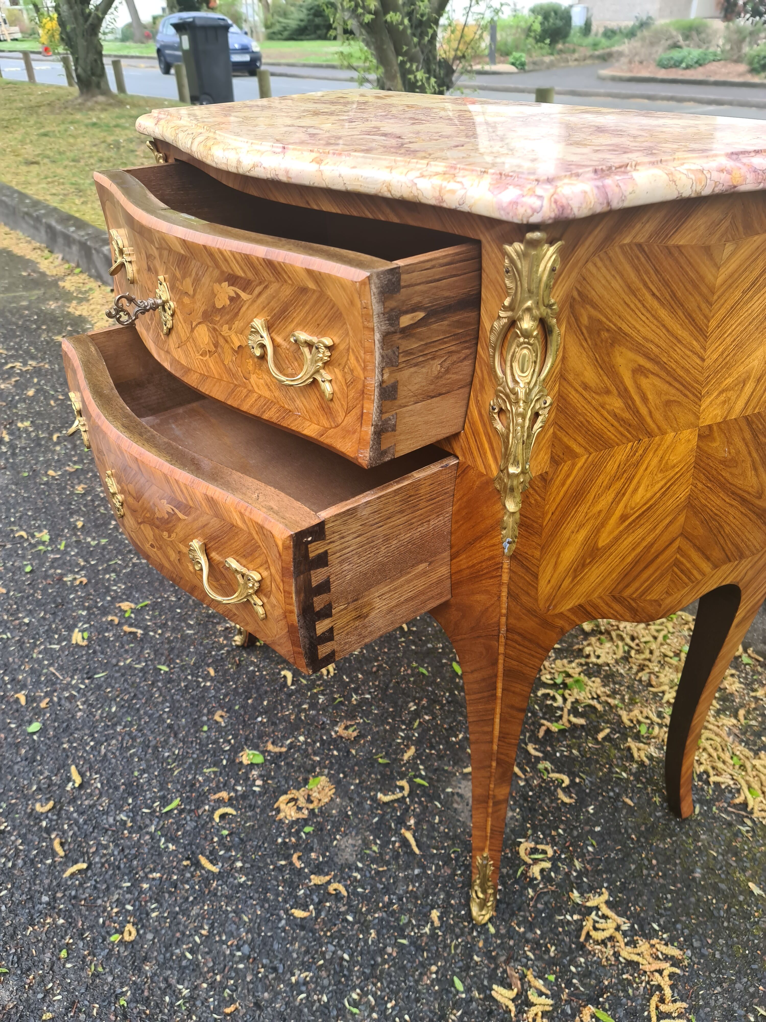 Commode ancienne Louis XV