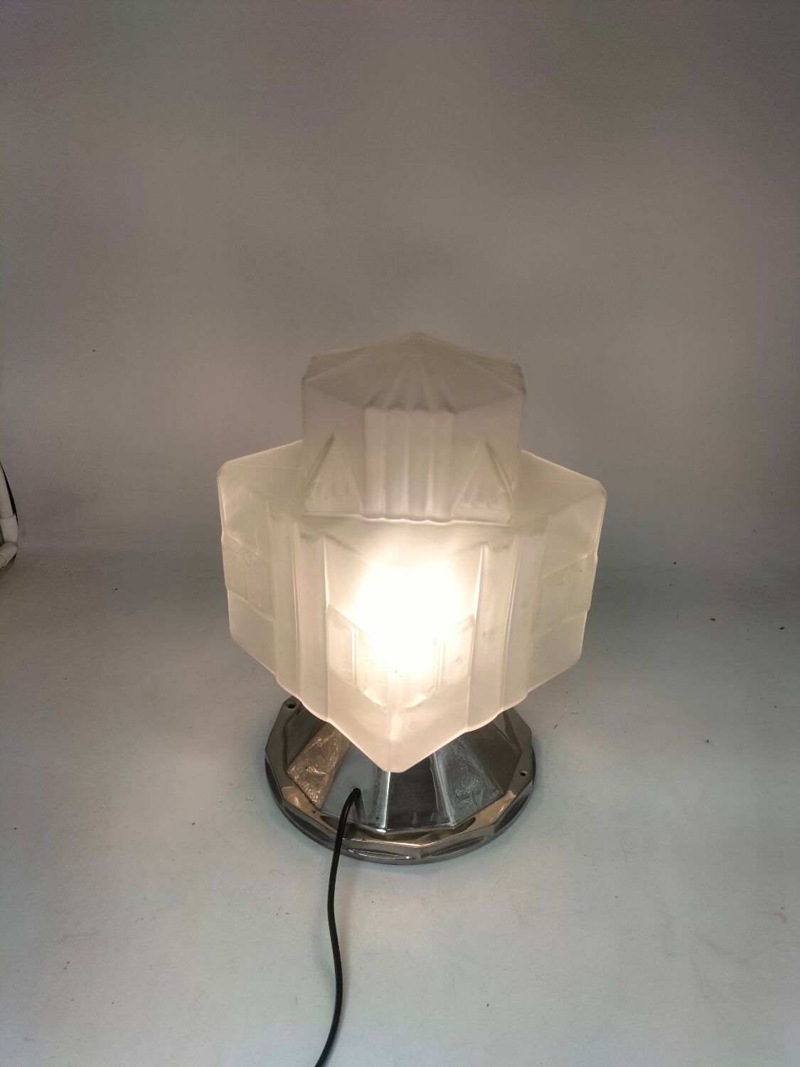 Art Deco table lamp "skyscraper"